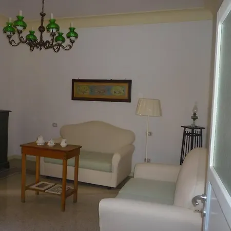 Casa Vacanze Don Antonio * Collesano